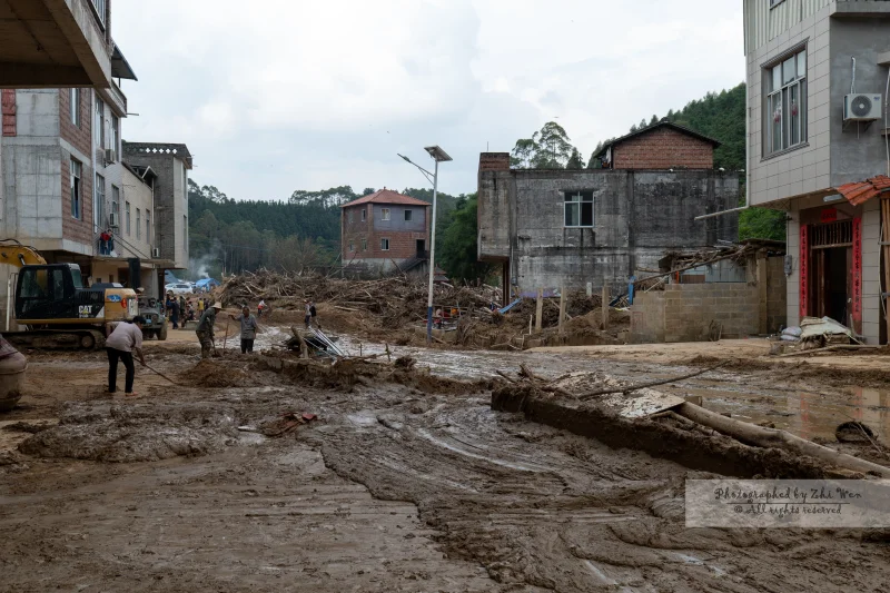 《2026年广西洪灾群众自救及志愿者帮扶》